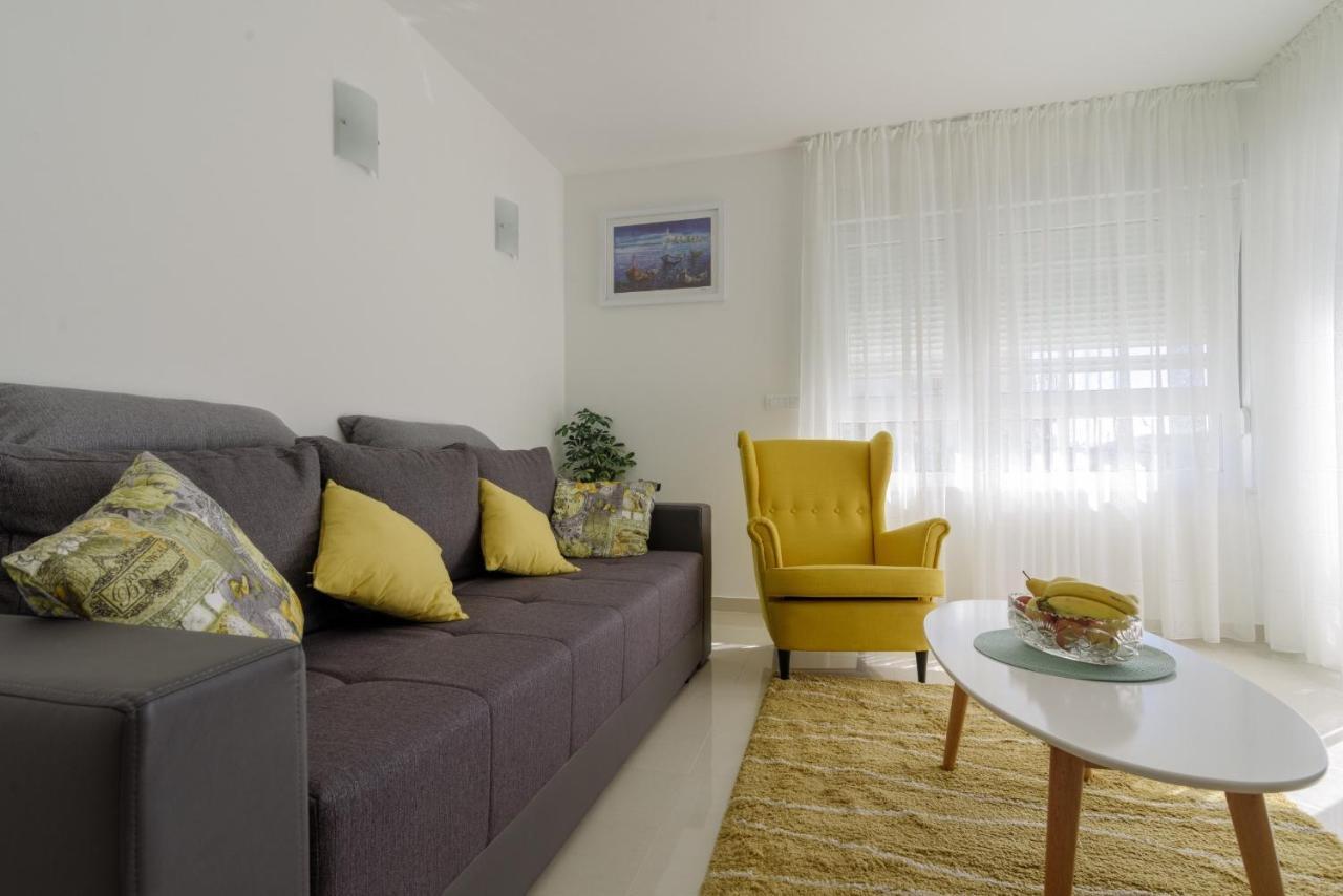 Apartment S-7 Trogir Luaran gambar